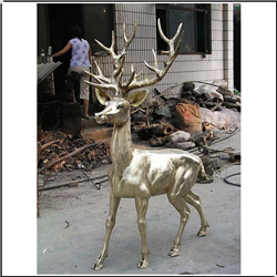 鎏金梅花鹿雕塑 鎏金梅花鹿雕塑