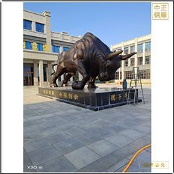 五米黃銅孺子牛雕塑 五米黃銅孺子牛雕塑
