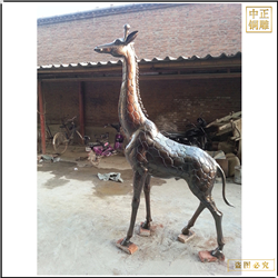 小型長(zhǎng)頸鹿雕塑 小型長(zhǎng)頸鹿雕塑