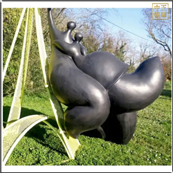 鑄銅關(guān)公 抽象擁抱景觀銅雕塑