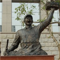 董存瑞銅雕塑 董存瑞銅雕塑